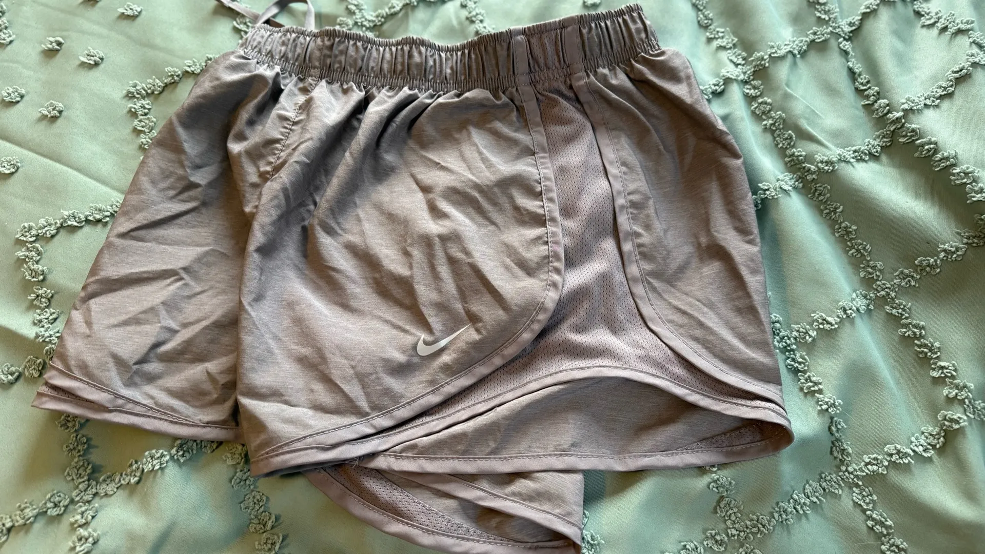 Nike Tempo Dri-Fit Shorts - Image 5