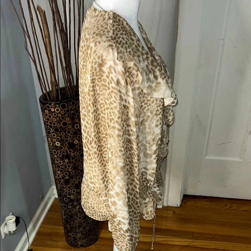 Evan Picone Cream Tan Ruched Tie Front Blouse - Image 6