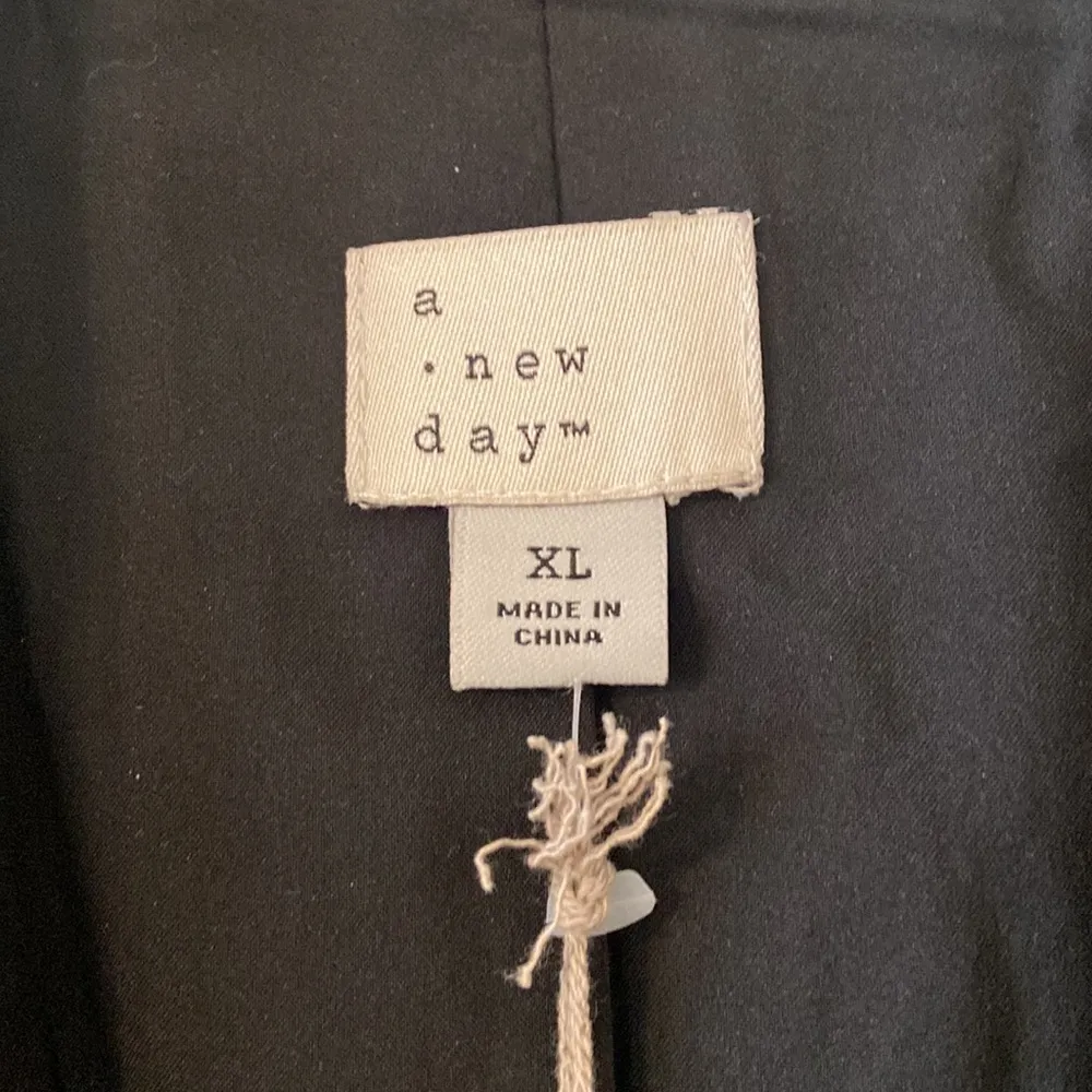 A New Day Women's Classic Charcoal Gray Blazer size XL brand new length 32” /42” - Image 3