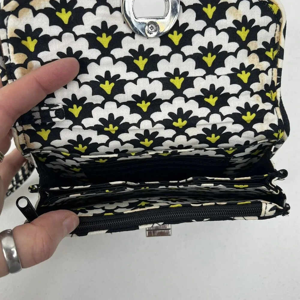 Vera Bradley Fanfare Your Turn Lock Smartphone Wristlet Wallet 13945-156 Quilted - Image 12