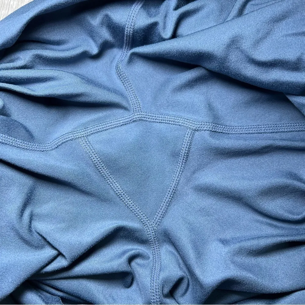 Sweaty Betty All Day Wrap Waist Shorts 9” Endless Blue Size Large - Image 9