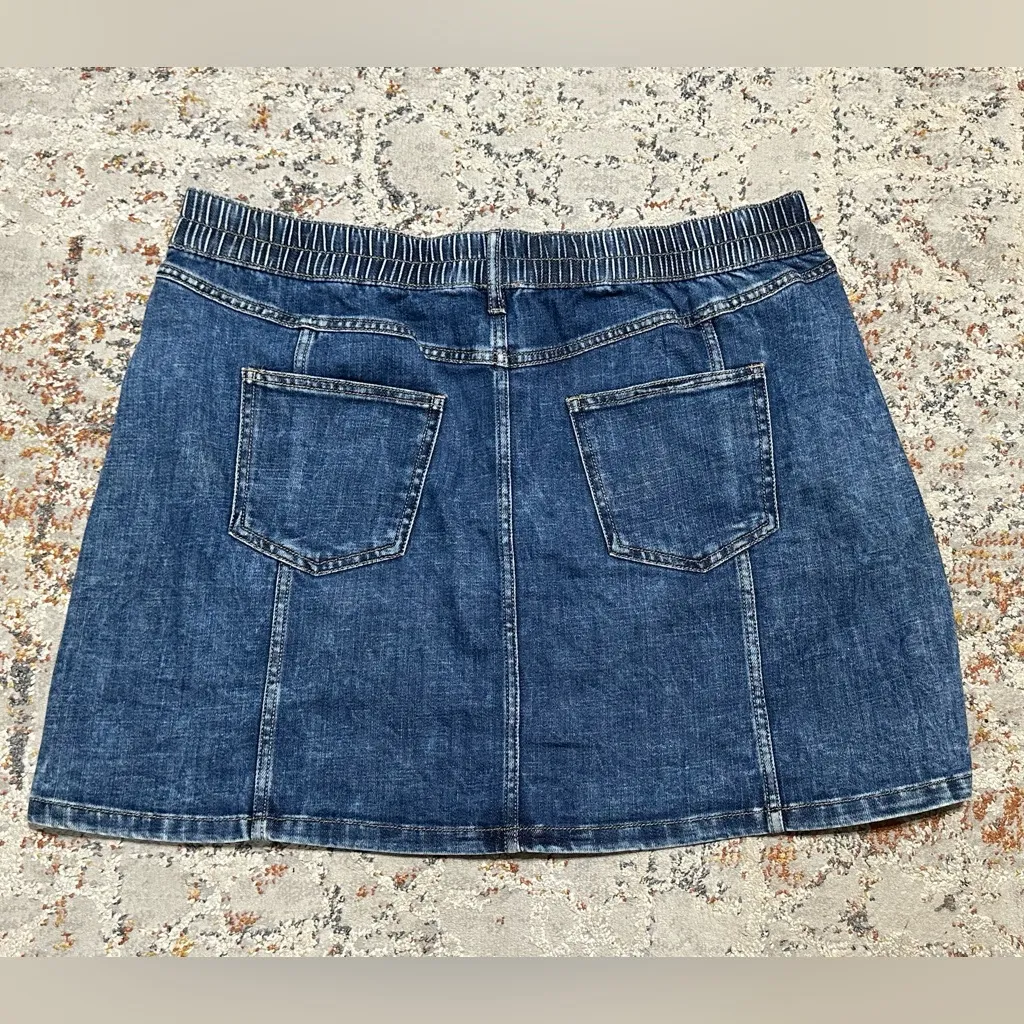 AERIE button front denim mini skirt size XL - Image 2