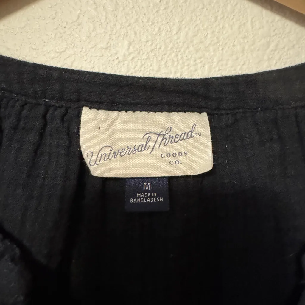 Universal Thread Black Textured Blouse - Image 2