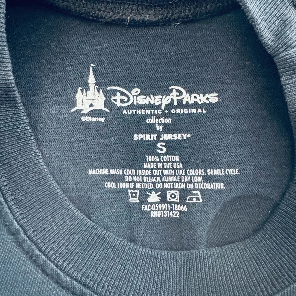 Unisex Disneyland Parks Navy Cast Member Spirit Jersey Resort Size Small Rare - Image 4