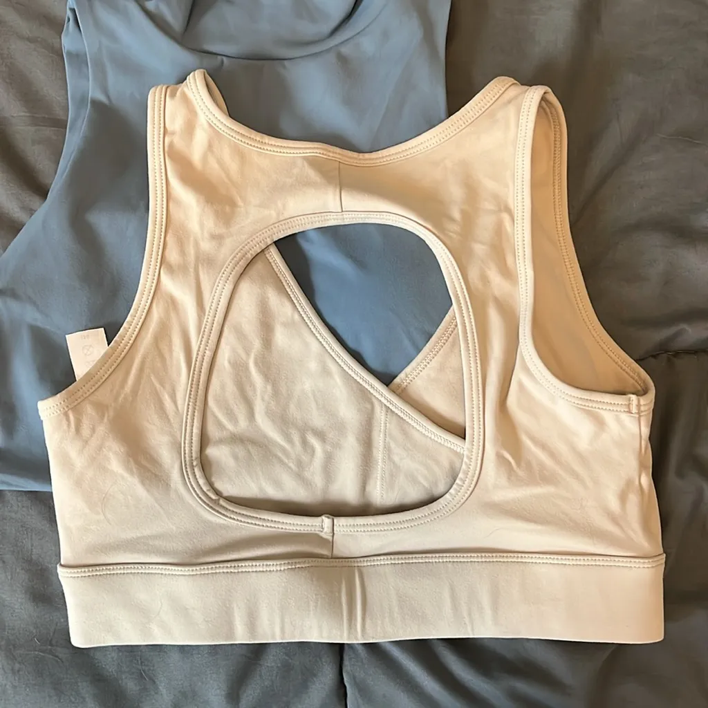 Amazon Bundle - Three  Sports Bra Size Small - Image 2