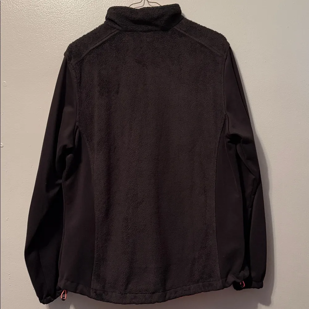 New Balance Black and Red Fleece Jacket - Image 8