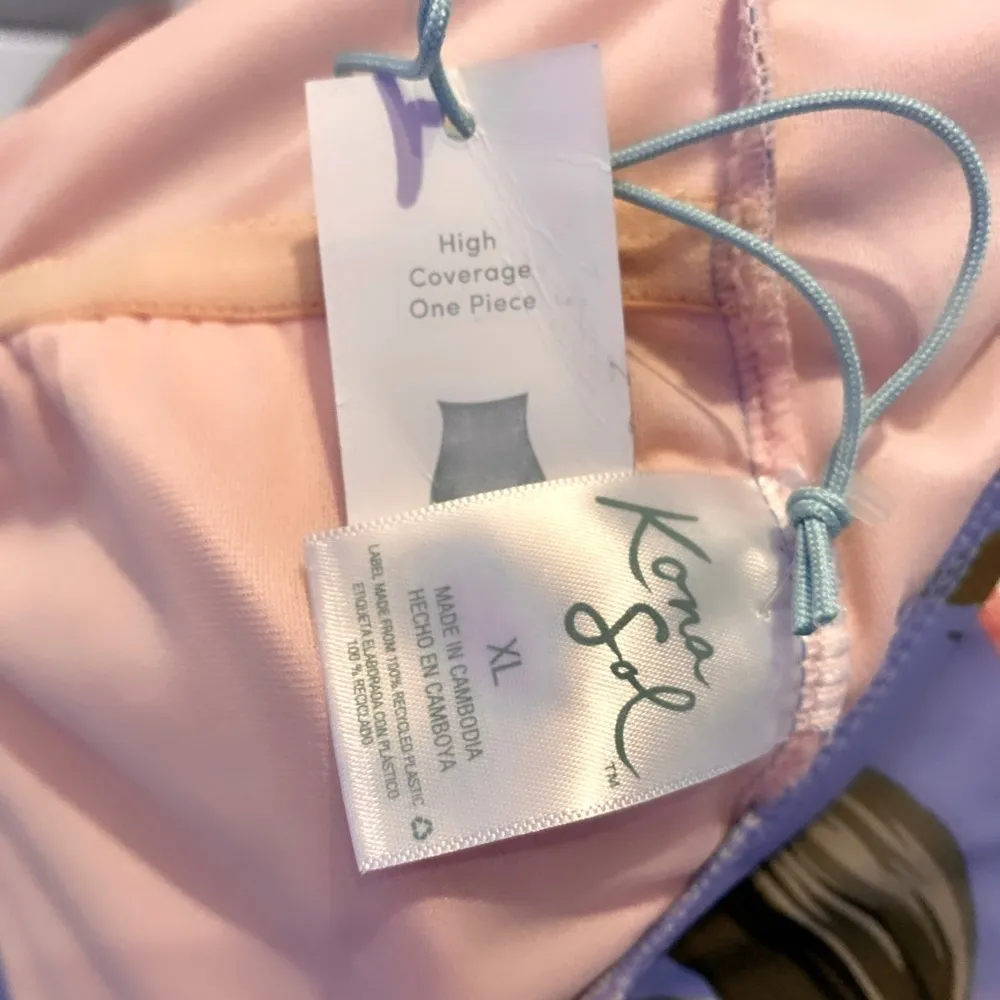 NWT Women's  XL Over the Shoulder Ruffle One Piece Swimsuit - Image 5