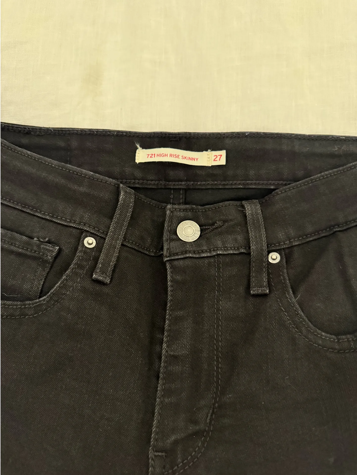 721 Levi’s Skinny Jeans Black - Image 2