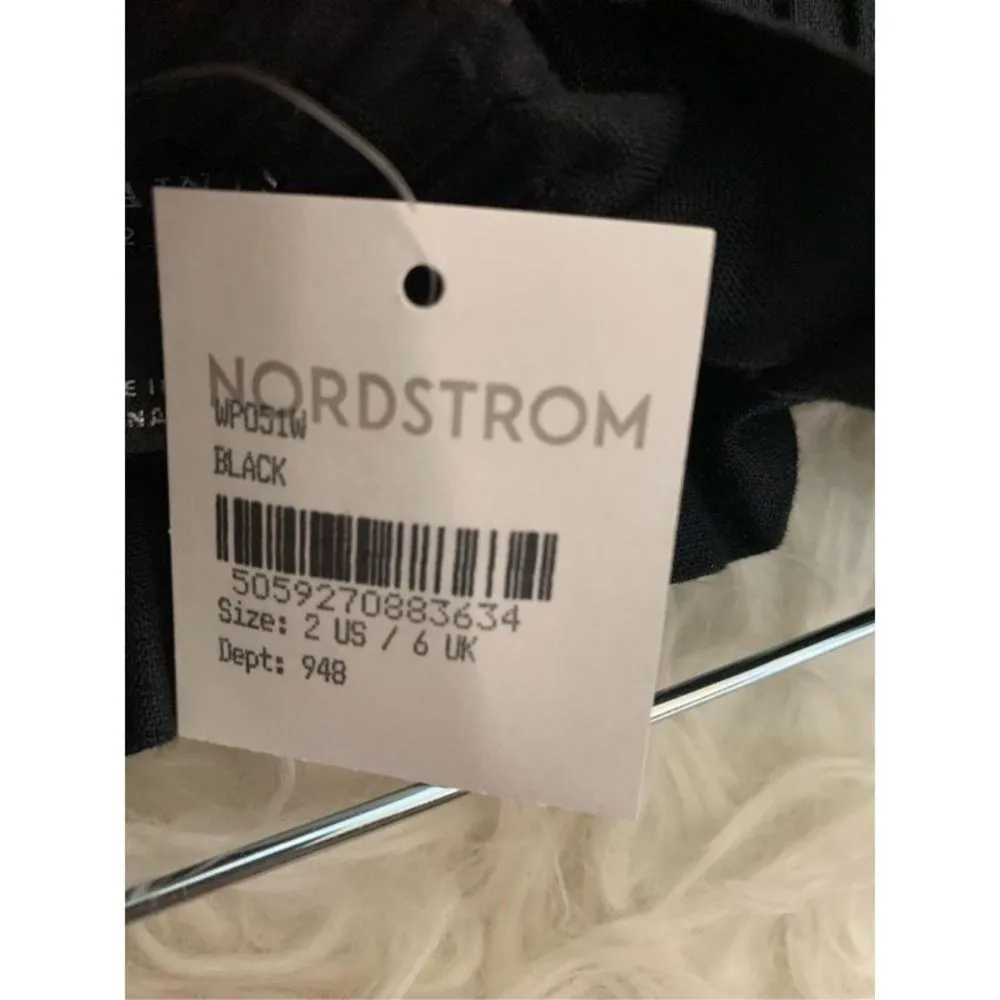 NWT Women’s All Saints Lily Linen Paperbag Shorts in Black Size 2 - Image 7