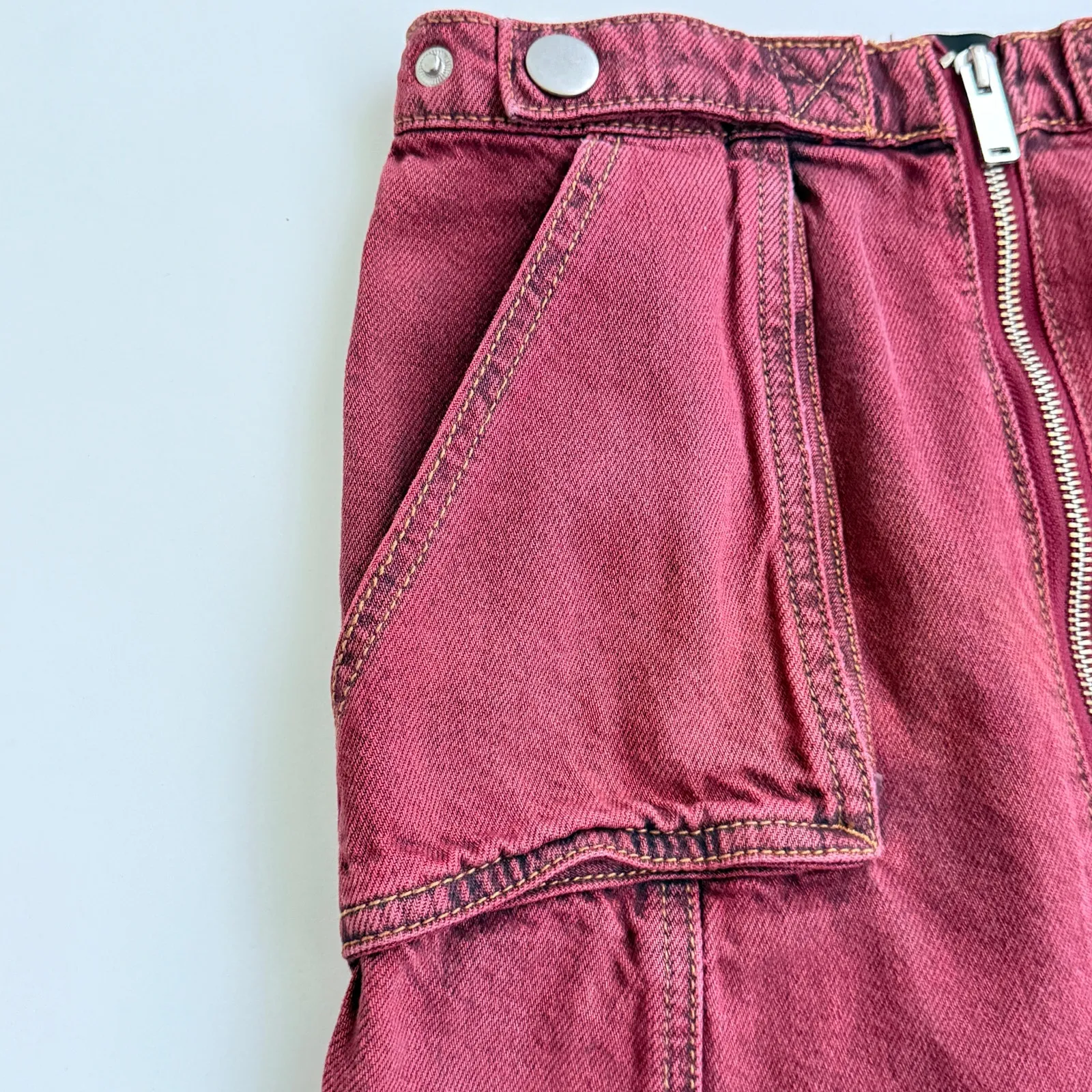 BDG Urban Outfitters Zip Front Cotton Denim Mini Skirt Size XS Rugged Grunge Y2K Red - Image 5