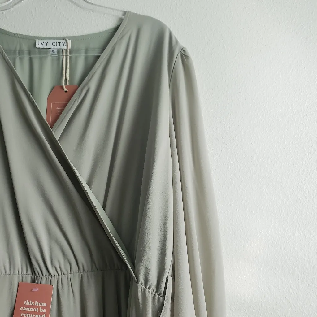 Ivy City Andie Maxi Dress Sage V - Image 4