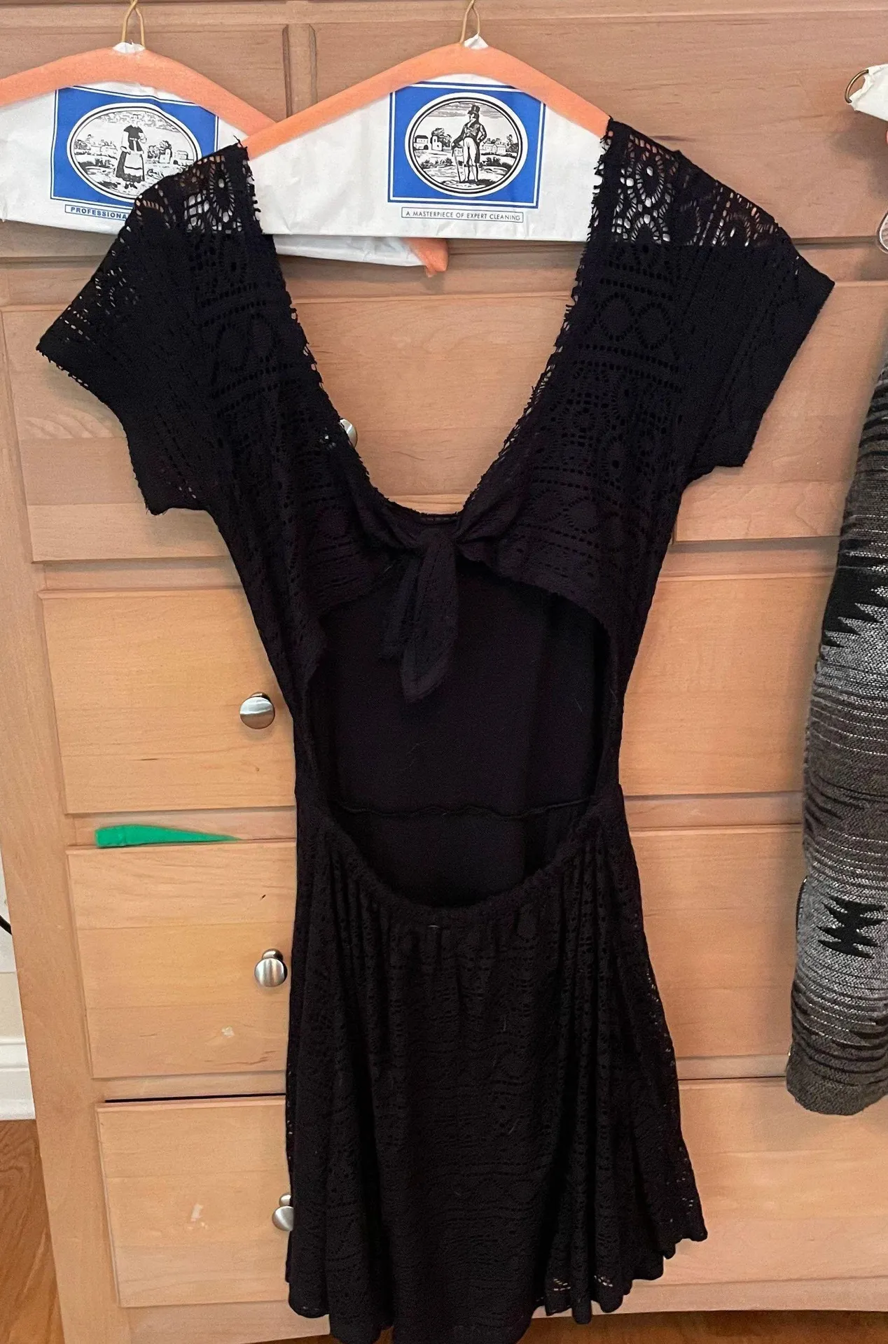 Black Lace Open Back Dress - Image 5