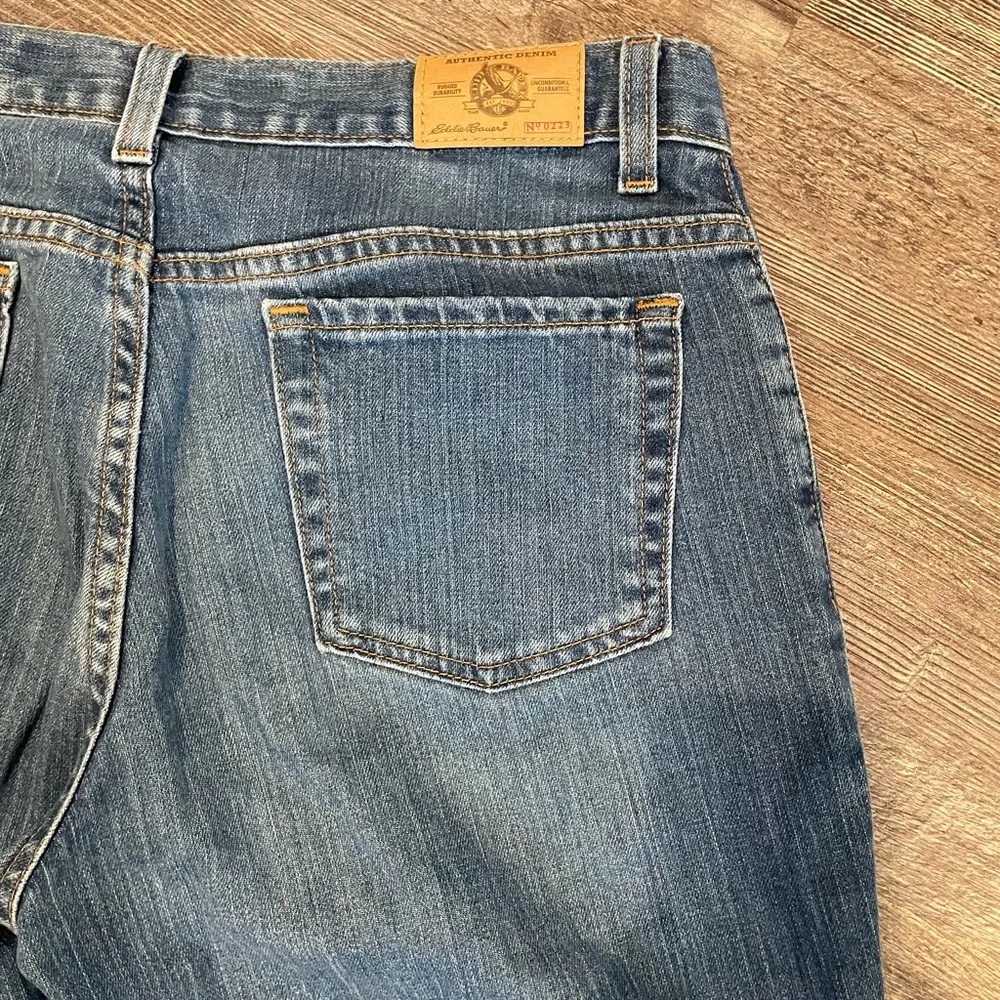 Women’s Eddie Bauer Jeans - Image 7