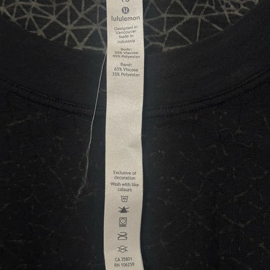 lululemon athletica Black Muscle Tee - Image 7