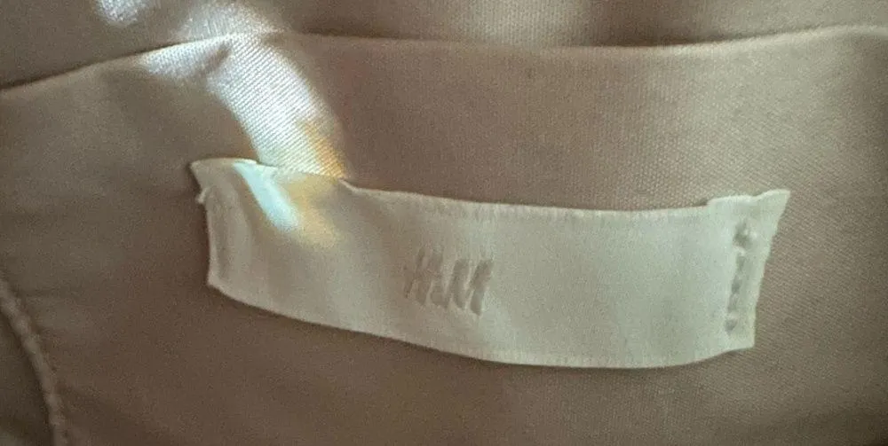 H&M Yellow Crossbody Bag with Chain Strap - Image 3