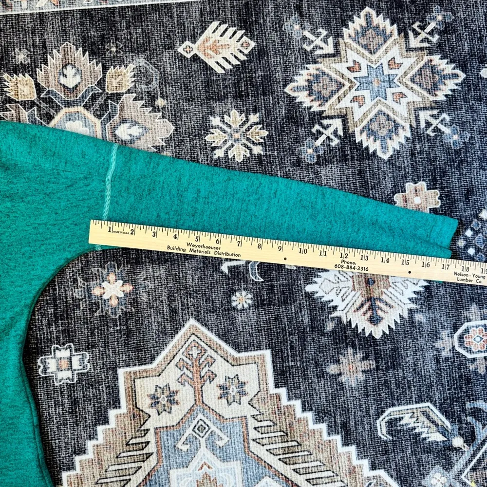 Title Nine Women’s Teal Green Athleisure Long Sleeve Size XS - Image 12