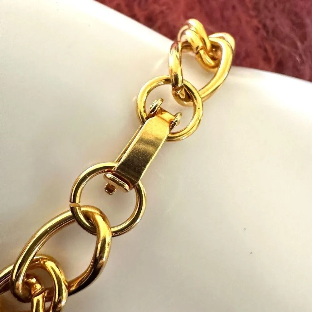 Gold tone chain link bracelet - Image 5