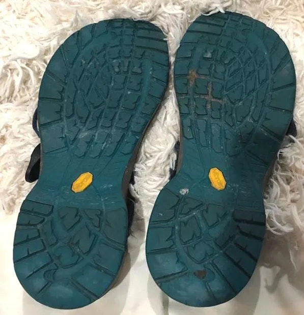 Chacos black and blue - Image 3