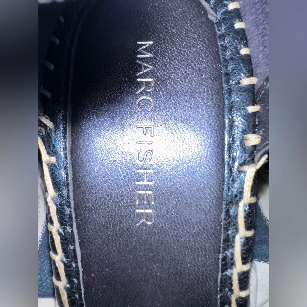 Marc Fisher Navy Kegan Espadrille Wedges NWOT - Image 4