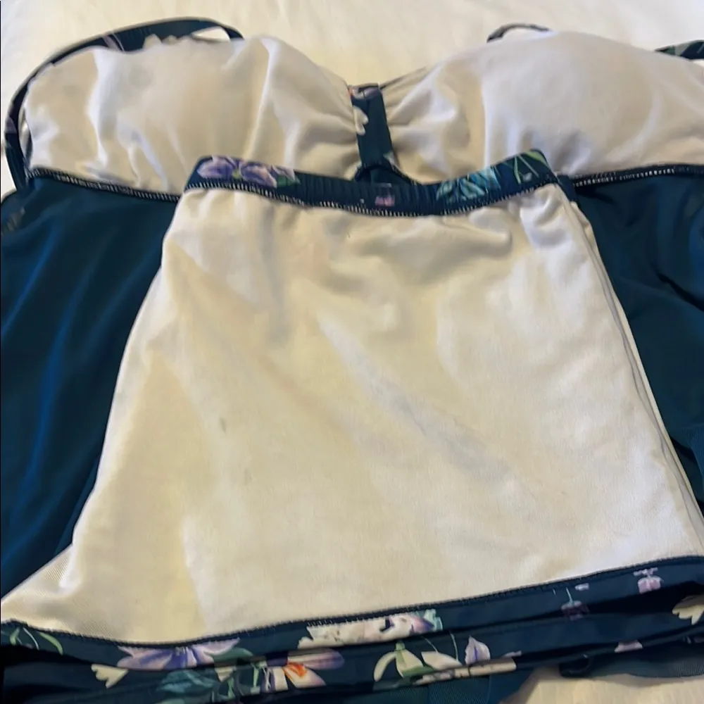 Summer Swimwear Set - Image 6