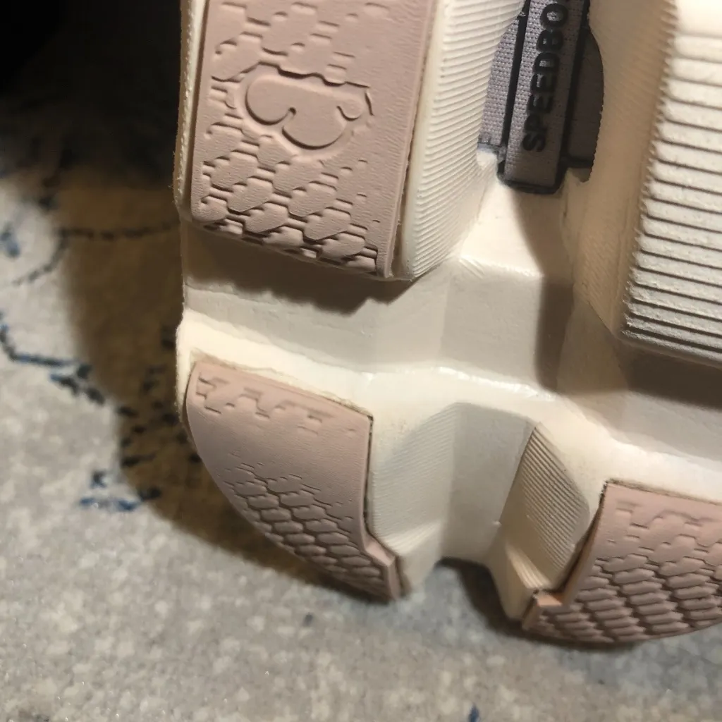 On Cloud Cloudmonster Running Shoes Moon Size 8 - Image 12