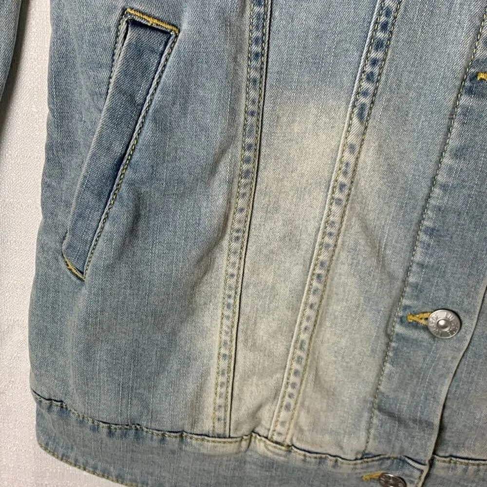 Lularoe women's medium denim jacket embroidery light wash casual yellow jean - Image 5