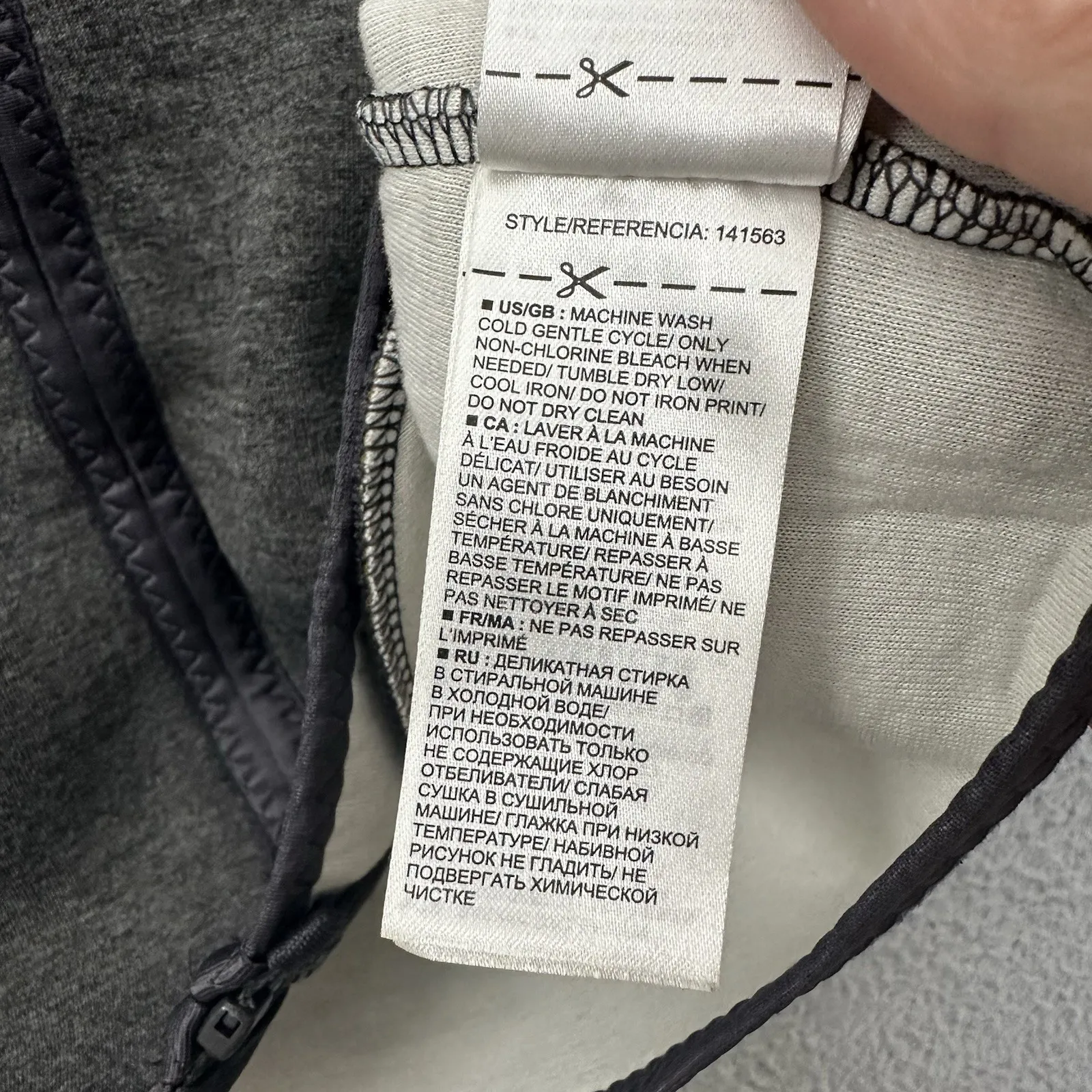 GapFit Scuba Bomber Full‎ Zip Up Jacket Athletic Lightweight Gray Women's Medium - Image 6