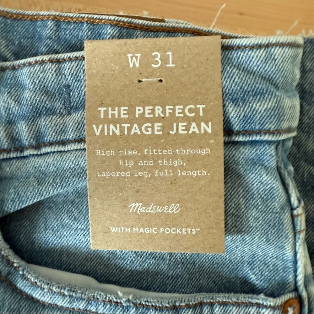 NWT Madewell The Perfect Vintage Jean Charnley Wash Light Blue Size 31 - Image 4