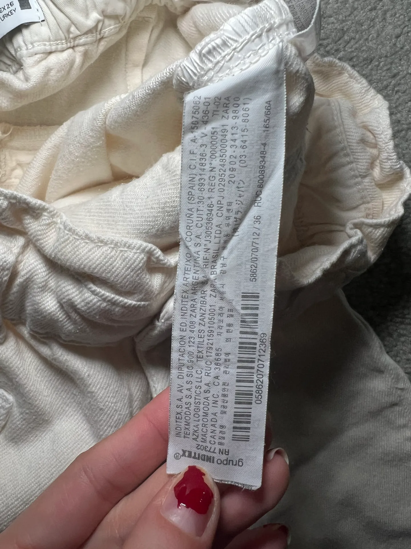 White Paperbag straight leg high waisted Size 4 - Image 4