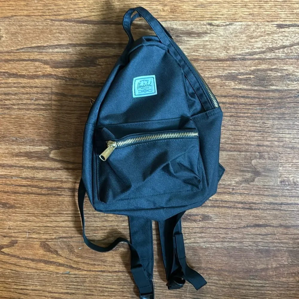NWOT Herschel Supply Co BACKPACK‎ black fabric NOVA mini - Image 2