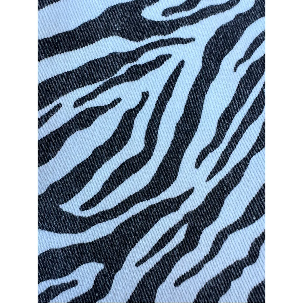 Isalis Black and White Zebra Print Straight Leg Button Jeans Small Cotton - Image 8