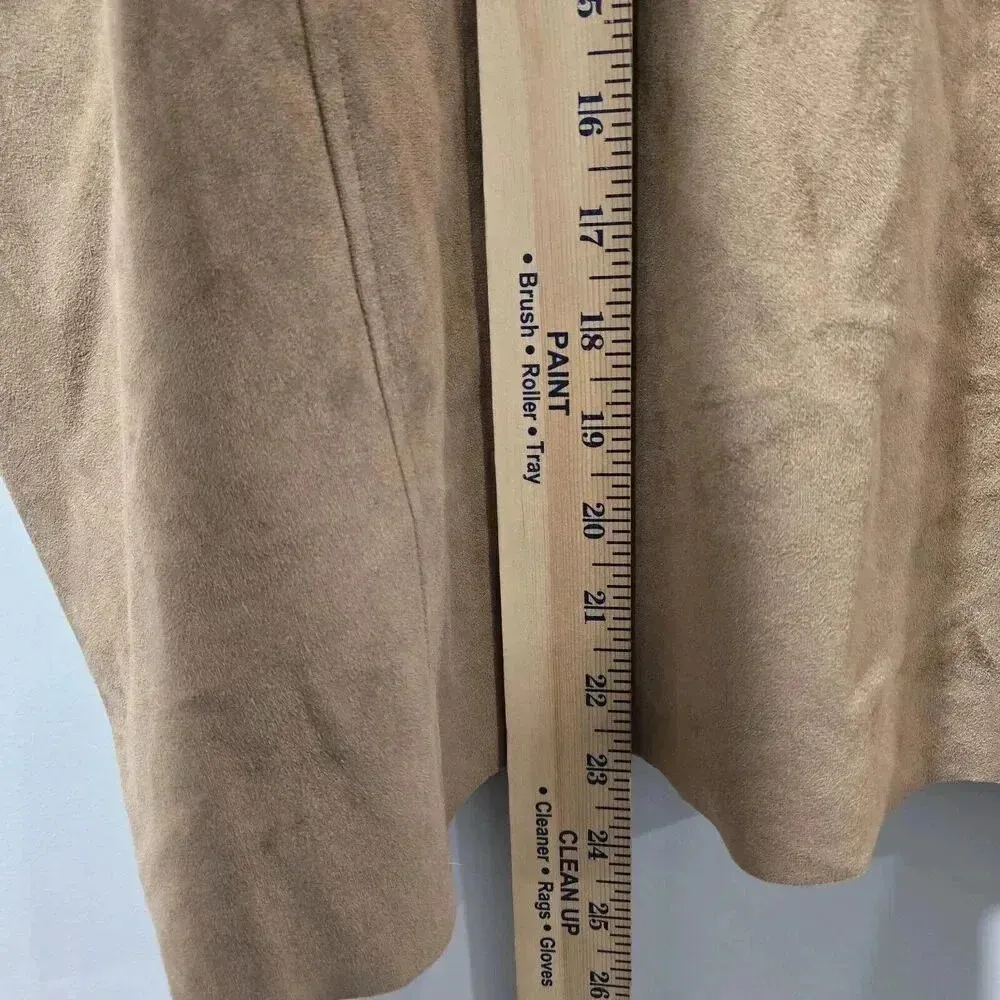 Chico's Faux‎ Suede Waterfall Vest Jacket – Camel Tan, Size 3 (L/XL), Side Zip - Image 5