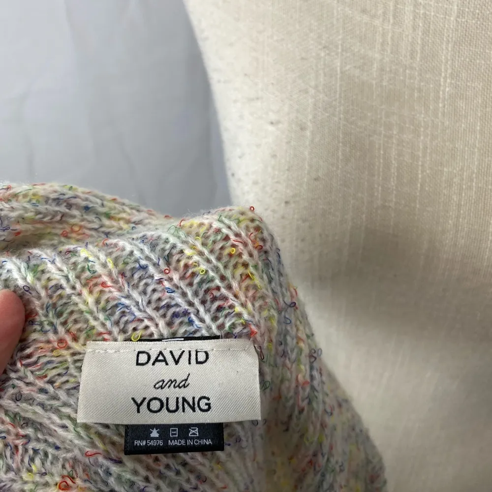 David and Young knit poncho One Size Fits Most - Image 5