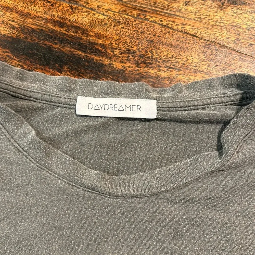 Daydreamer  size medium Rolling Stones grey t shirt - Image 8