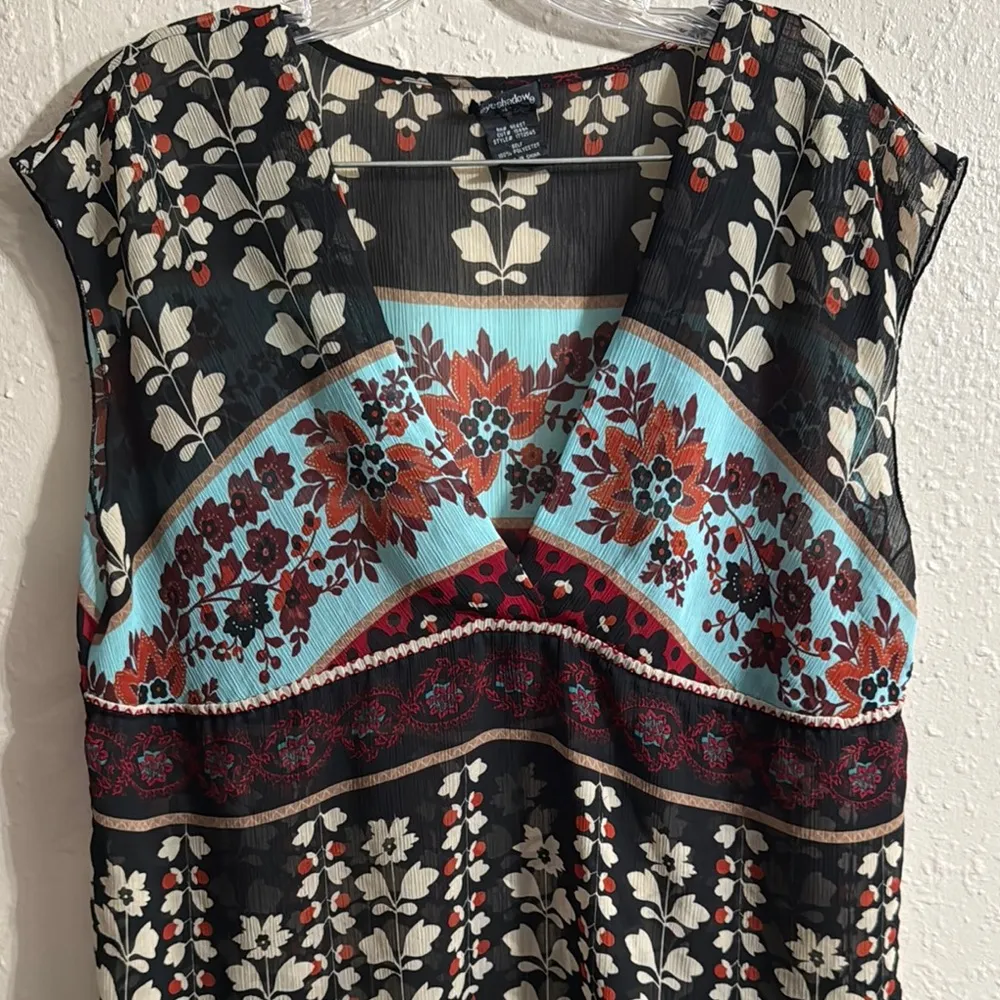 Eyeshadow  Blue and Red Boxy Sheer Blouse - Image 2