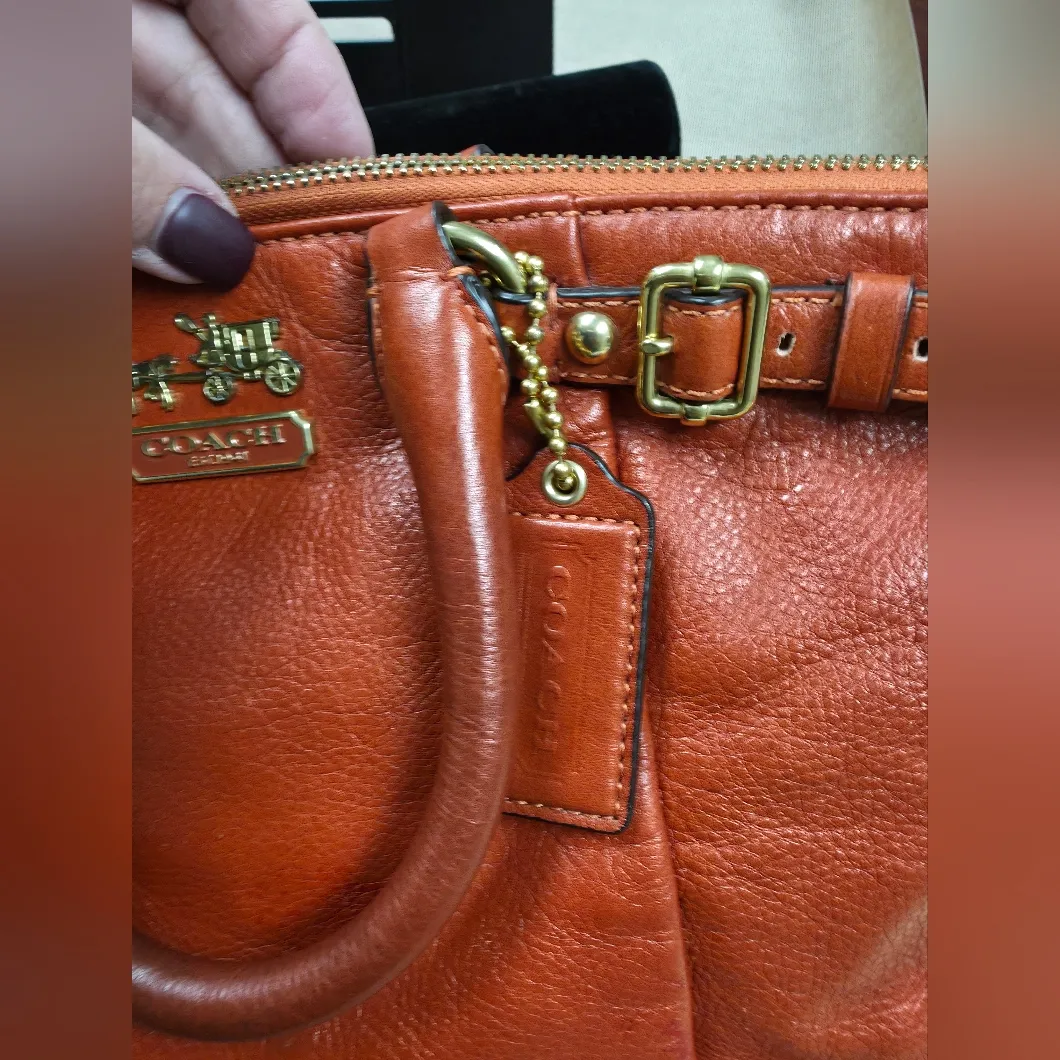 Coach Rust colored Leather Shoulder Bag. Excellent condition. - Image 11