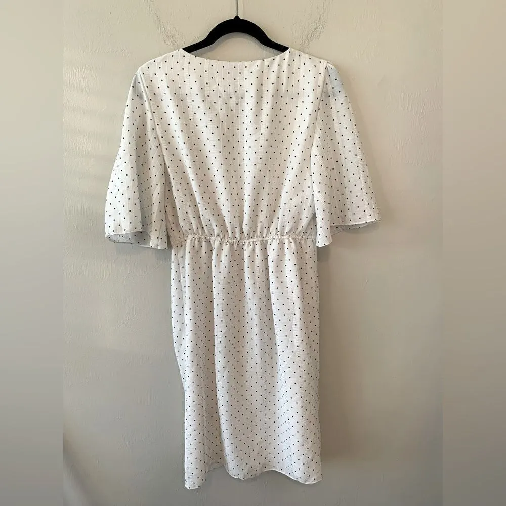 Cupcakes & Cashmere Estrella white‎ and black polka dot dress size M White Size M - Image 4