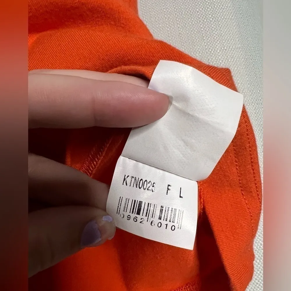 hB:Brats_01 Orange Vneck Crop Top Large - Image 7