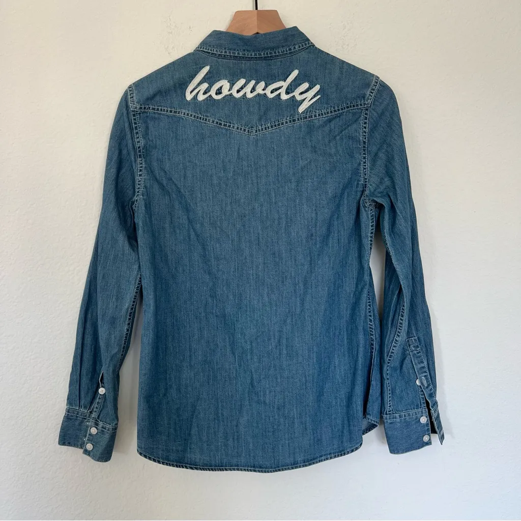 Draper James Howdy Chambray Western Chic Button Down Shirt in Blue Denim - Image 3