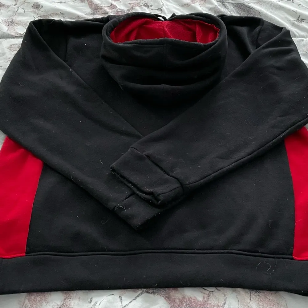 Spalding black red unisex Gorpcore outdoor athleisure hoodie sweater, size M - Image 12
