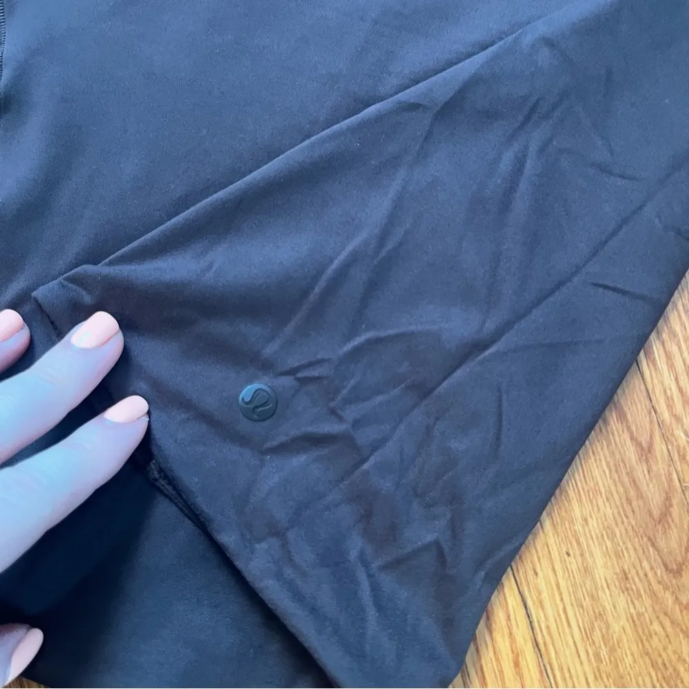 Lululemon  Wundermost Long Sleeve Espresso size large - Image 2