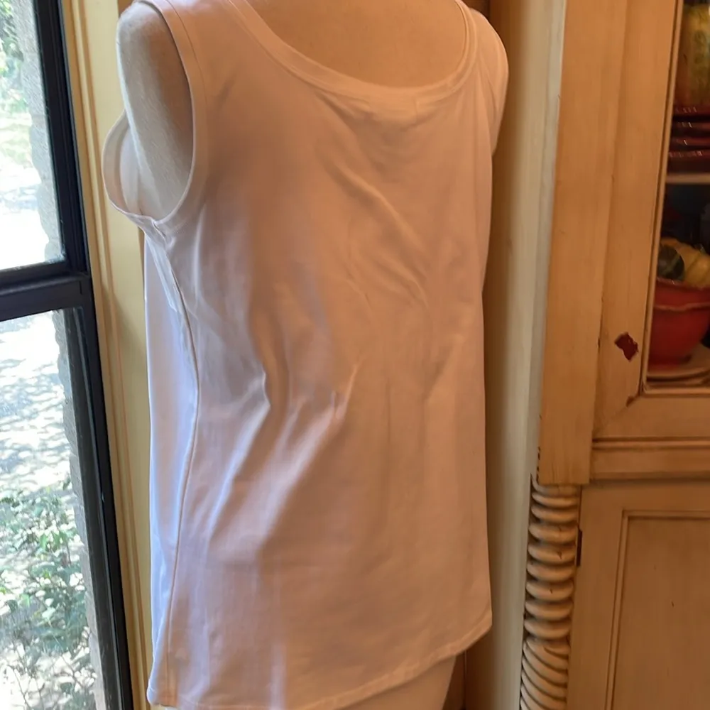 2 essential tops - Image 5