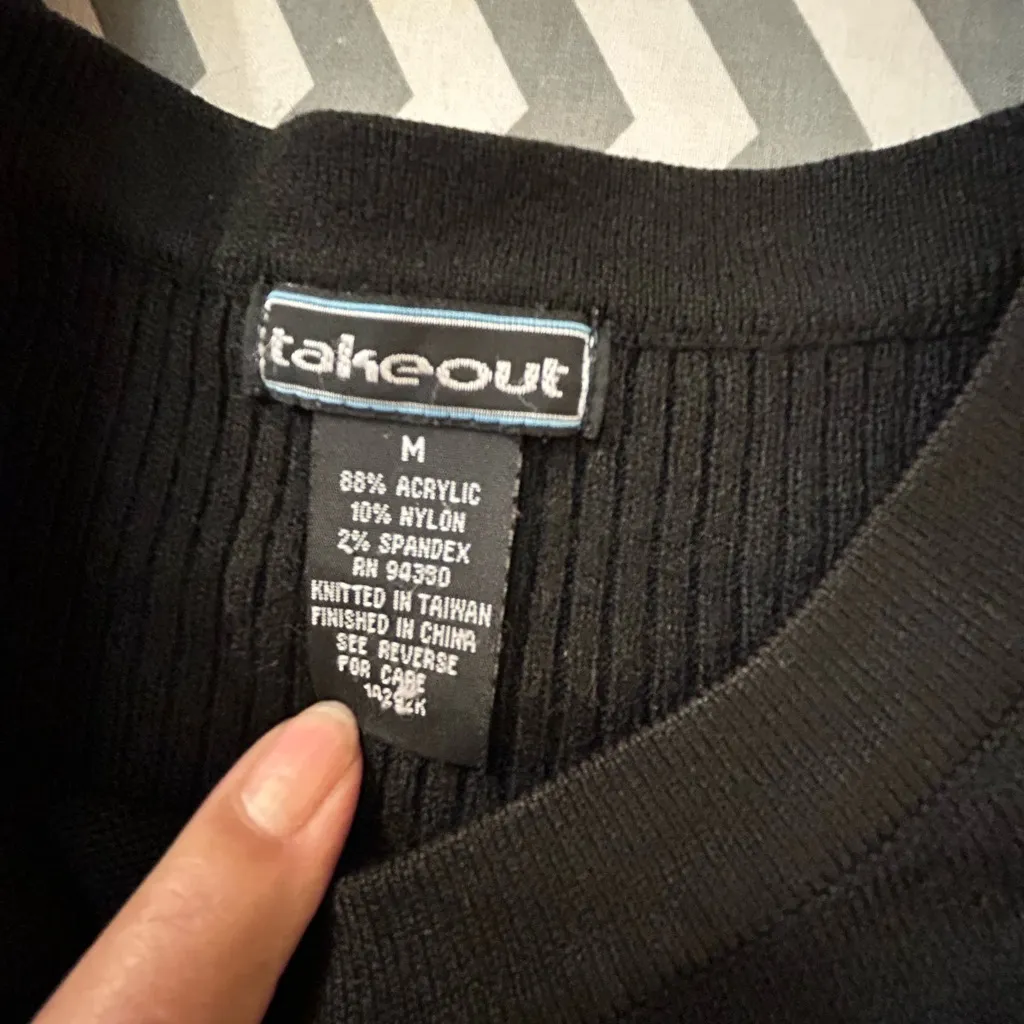 Take Out Side panel ribbed Sweater! Soft & comfy like cashmere Black Size M - Image 6