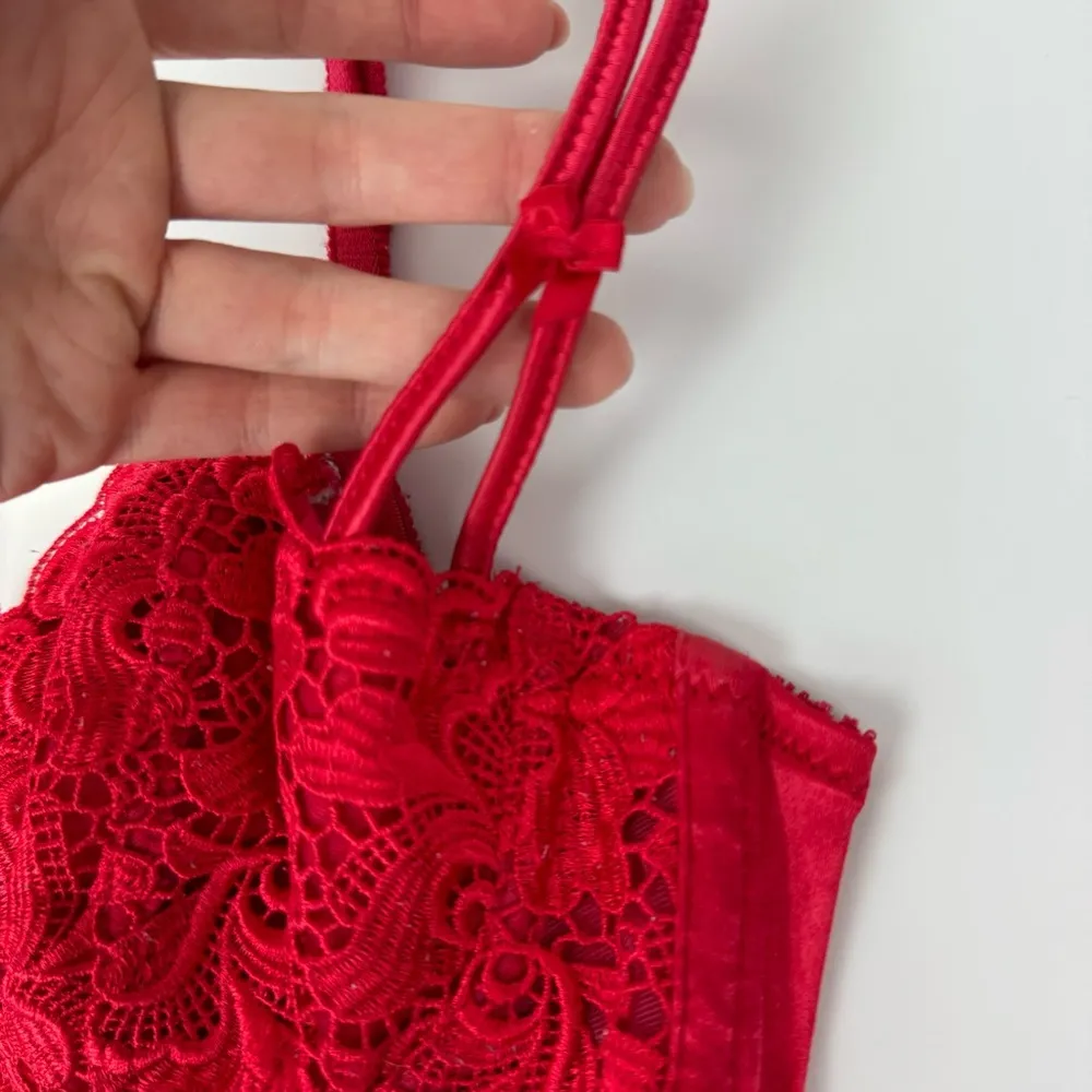 Vtg Victoria’s Secret Red Lace Balconette Bra Sz 36B - Image 3