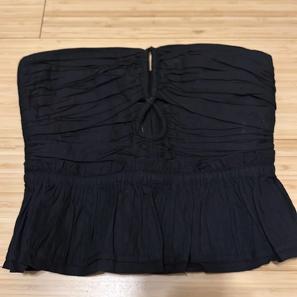 NWT *slightly flawed* Adaleigh halterneck keyhole top - Image 6