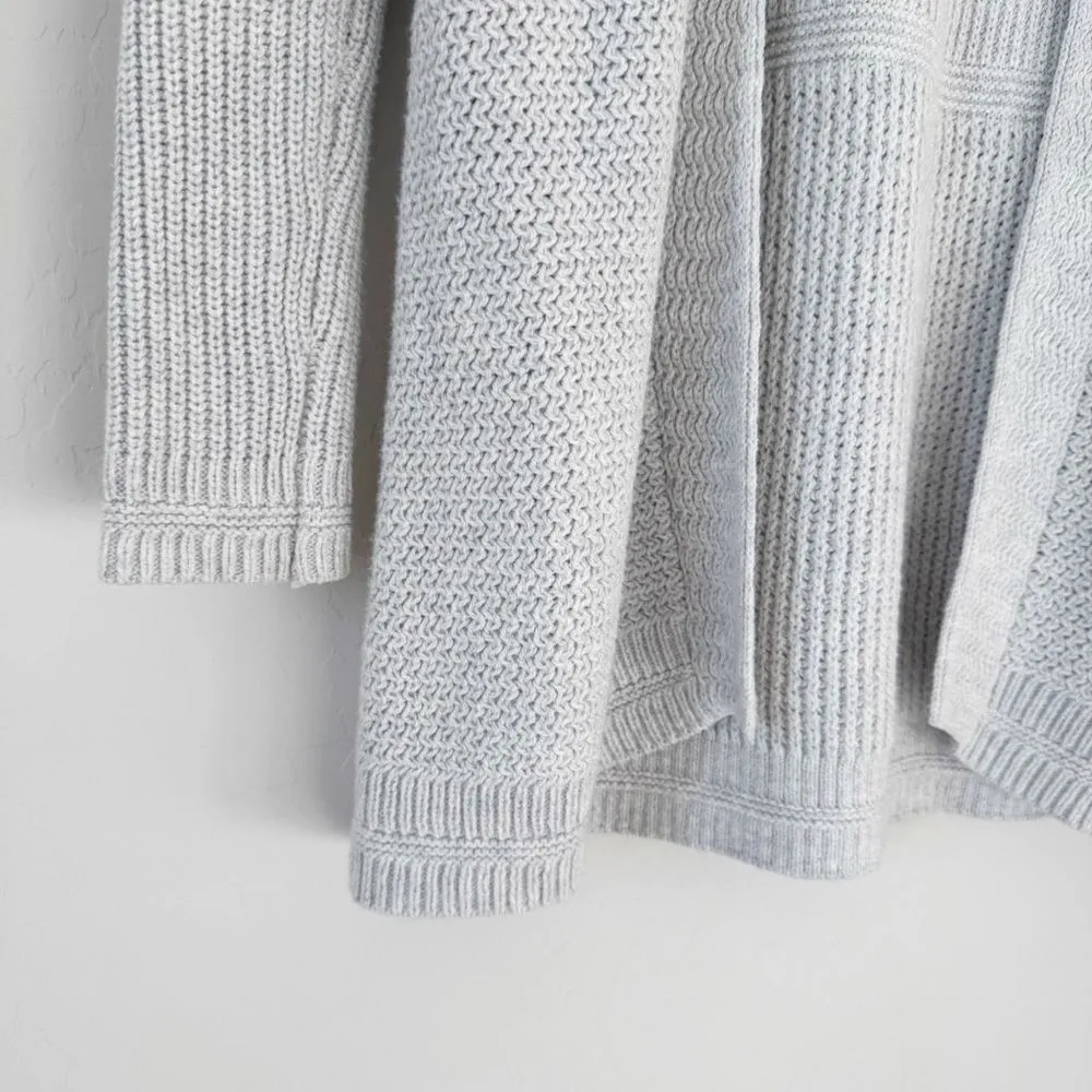 NEW Old Navy Long Cardigan in Light Heather Grey Size L - Image 7