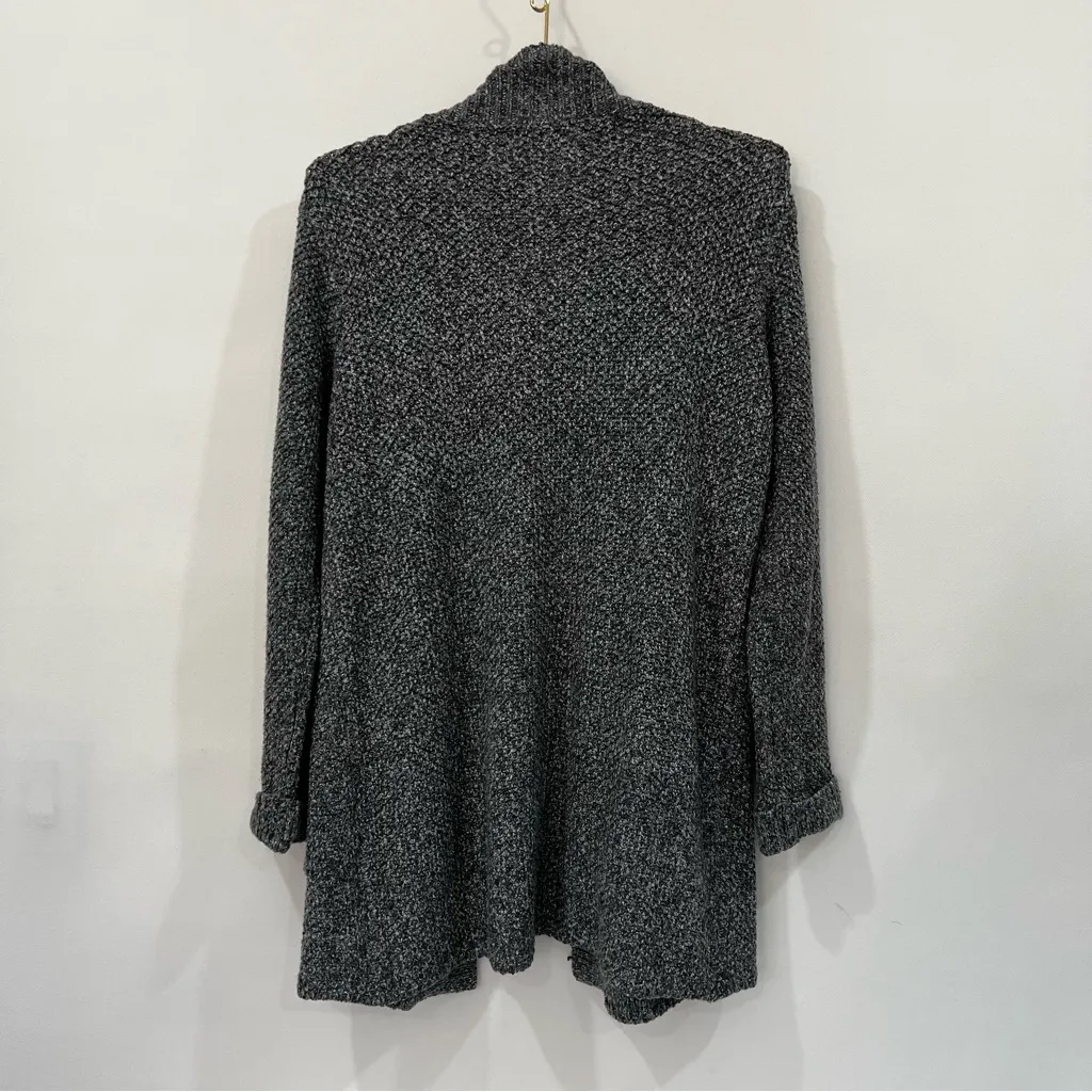 BE COOL Cardigan Heathered Charcoal Gray Knit Size Medium Long Sleeve - Image 2
