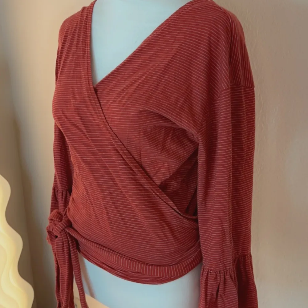 Marine Layer Ava Stripe Wrap Bell Sleeve Top Size Large - Image 2