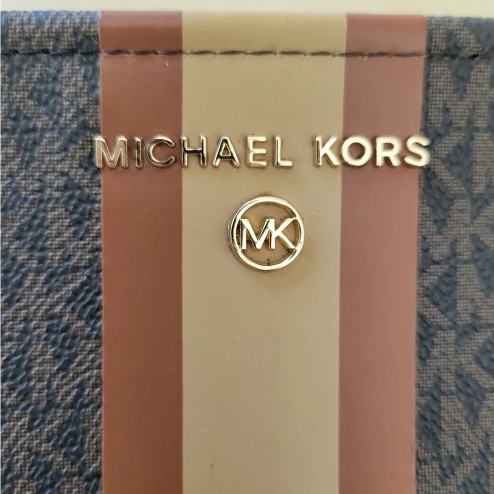 Michael Kors Blue and Brown Belt Bag - Image 6