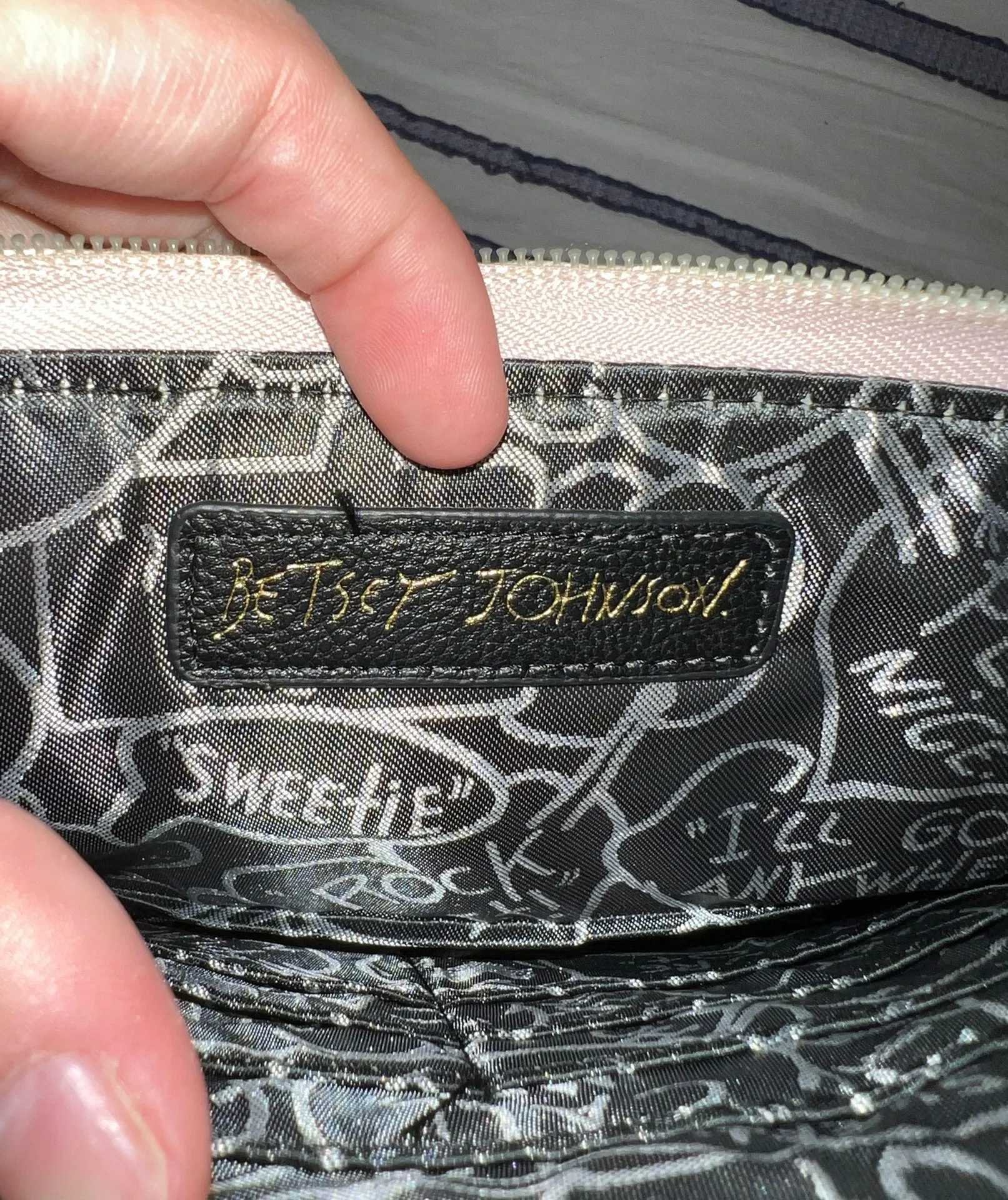 betsy johnson clutch - Image 3